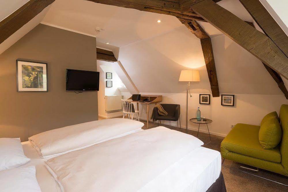 Hotel Deutschherrenhof Trier Bagian luar foto