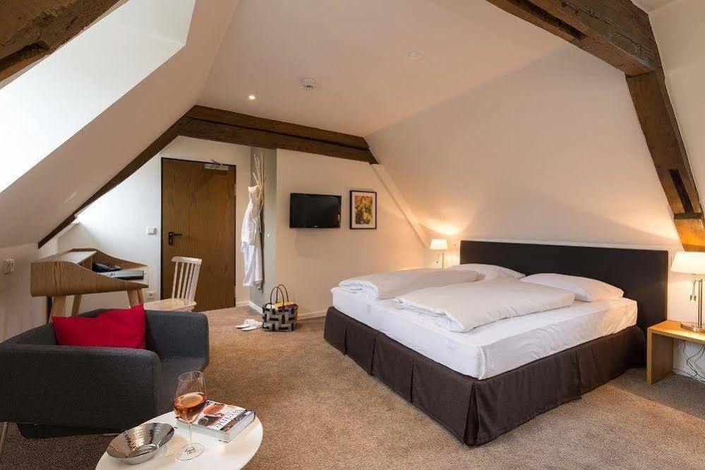 Hotel Deutschherrenhof Trier Bagian luar foto