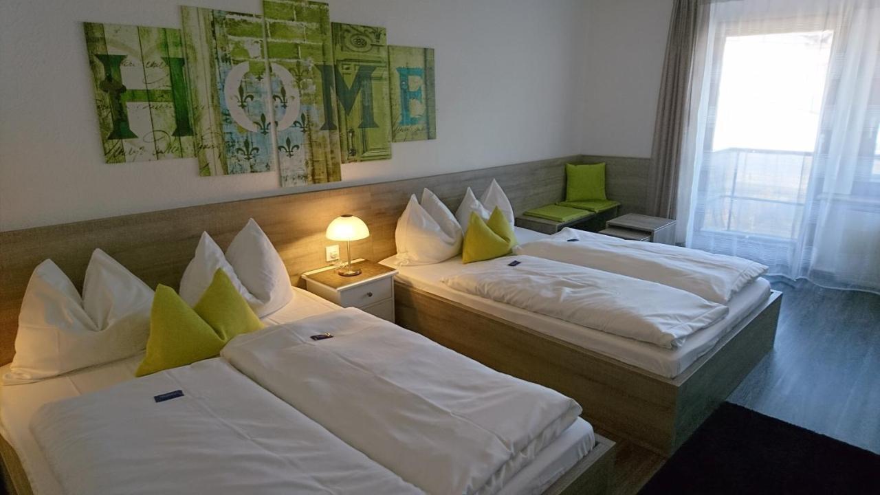 Hotel Deutschherrenhof Trier Bagian luar foto